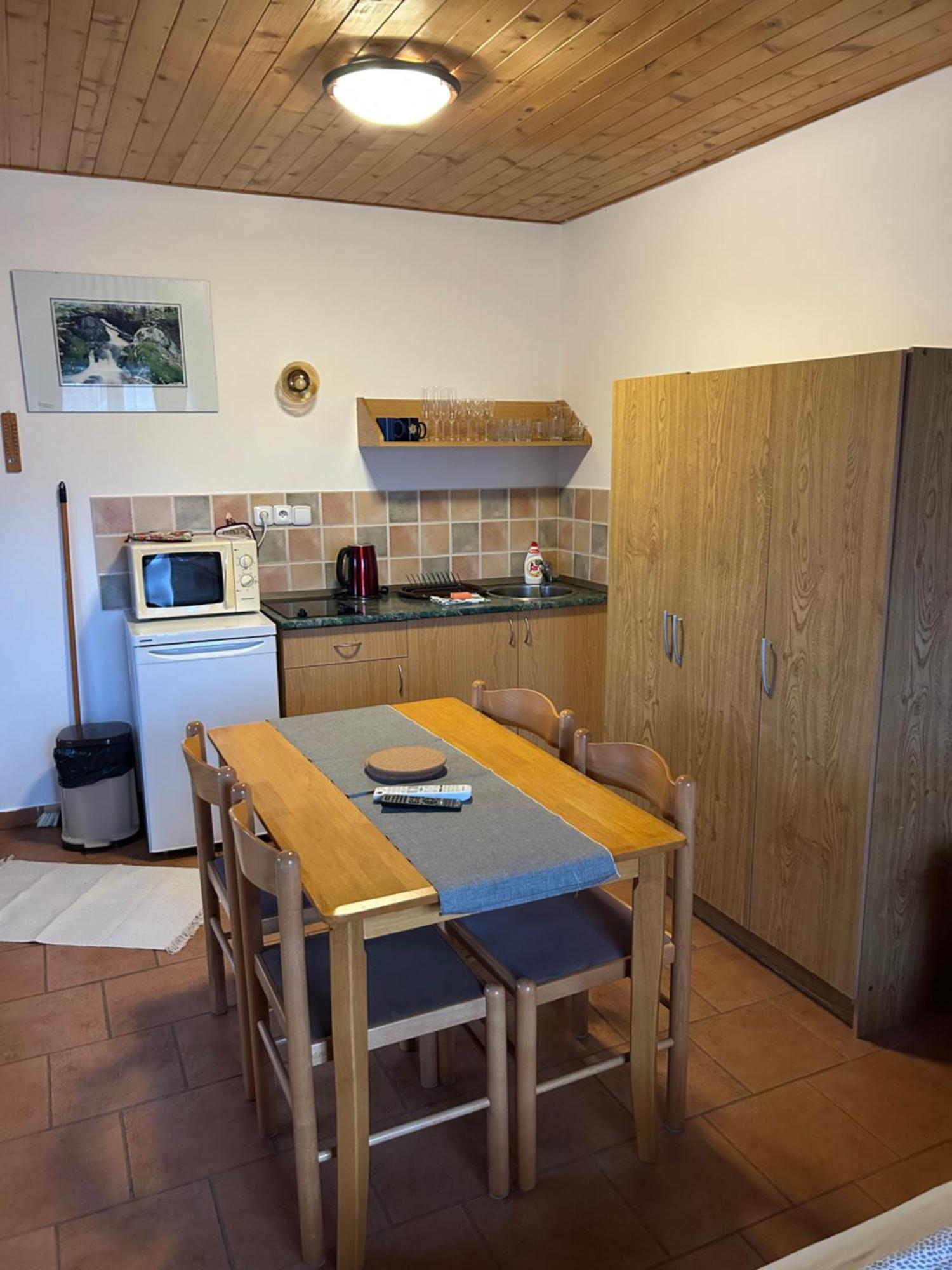 Slunecna Lada Lodge Borova Lada